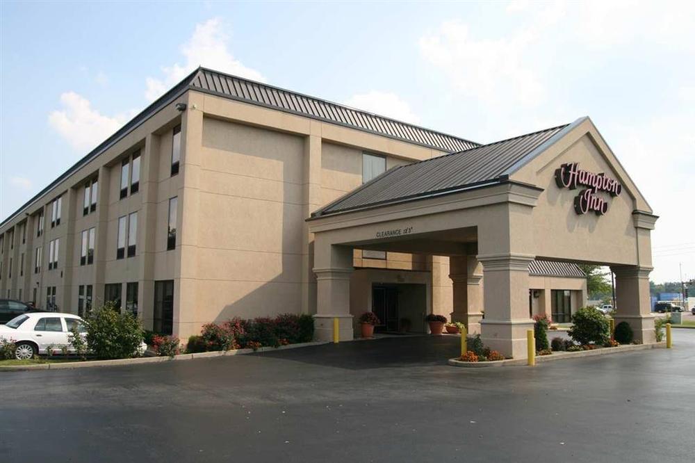 La Quinta Inn & Suites By Wyndham St Louis Route 66 Windsor Springs Εξωτερικό φωτογραφία