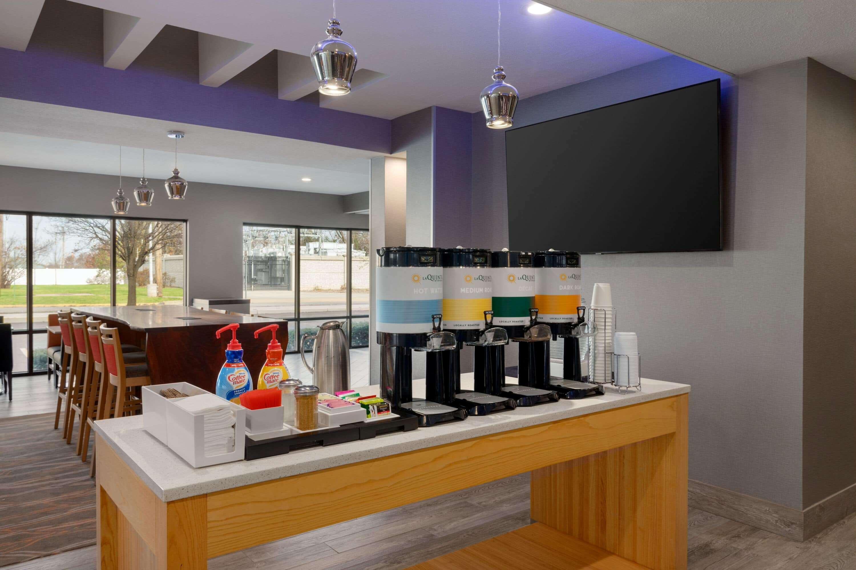 La Quinta Inn & Suites By Wyndham St Louis Route 66 Windsor Springs Εξωτερικό φωτογραφία