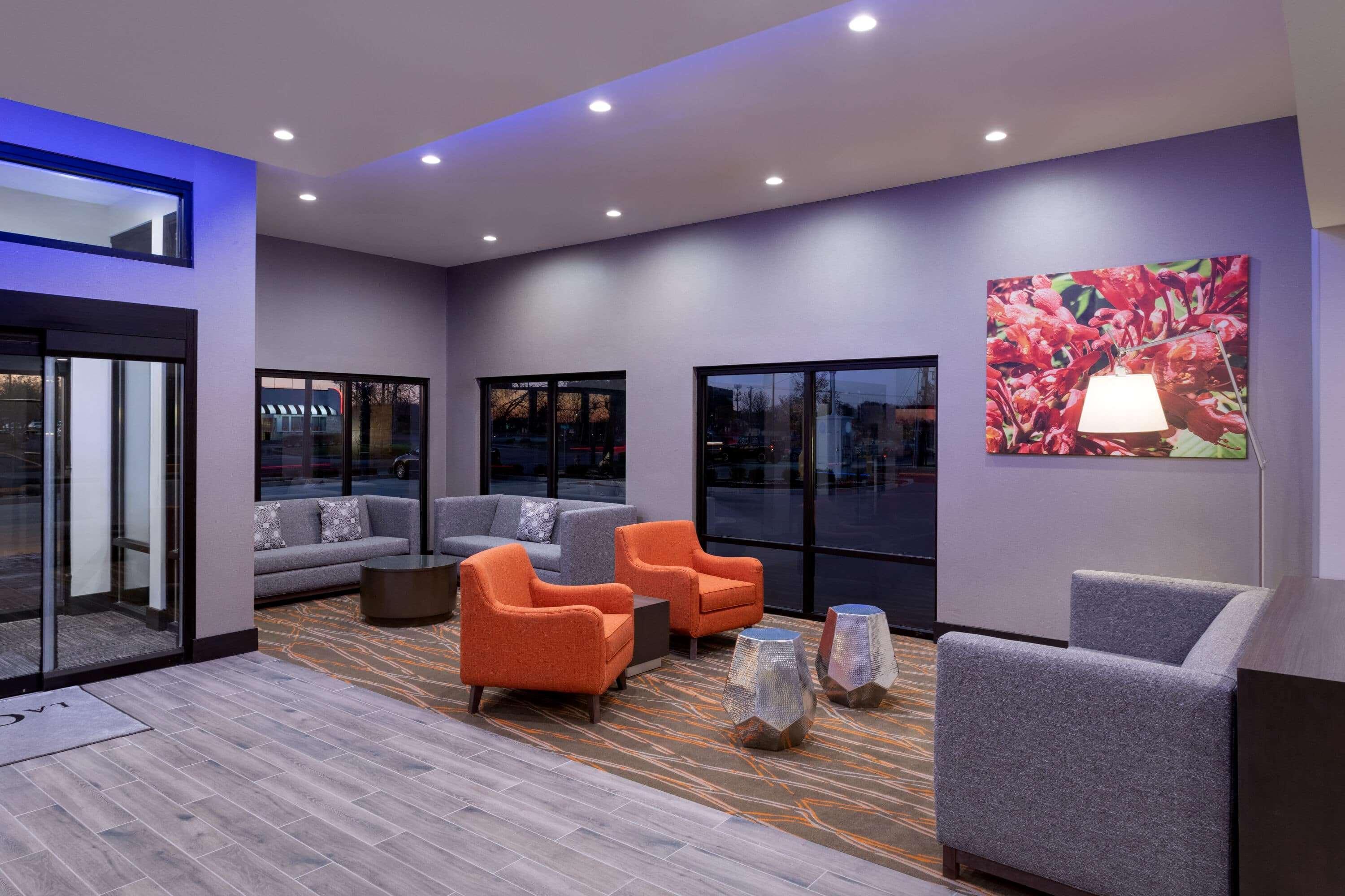 La Quinta Inn & Suites By Wyndham St Louis Route 66 Windsor Springs Εξωτερικό φωτογραφία