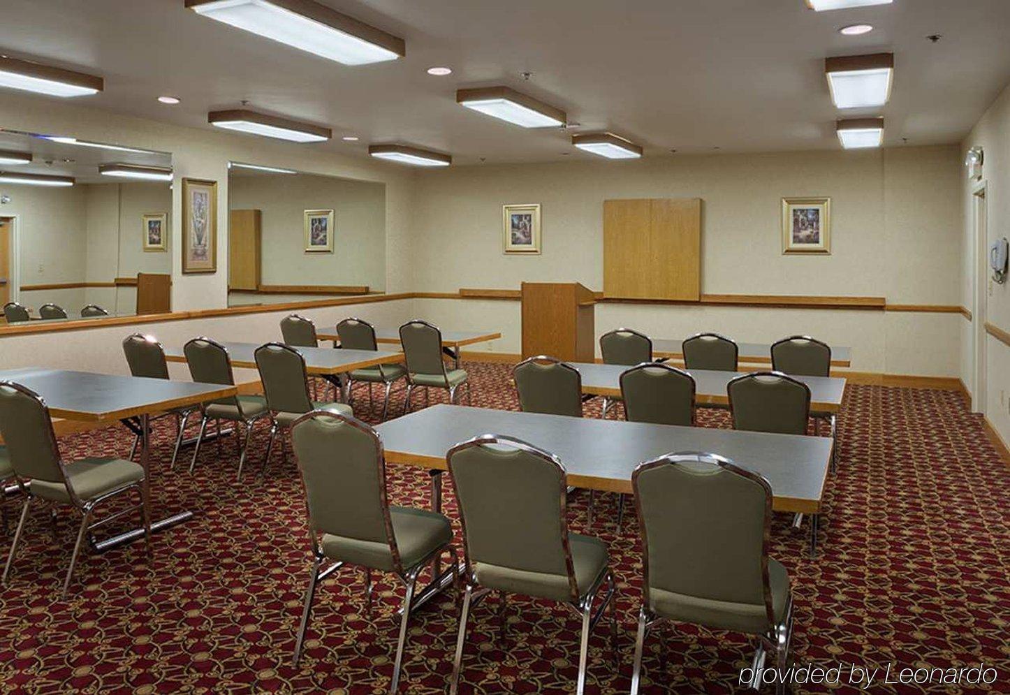 La Quinta Inn & Suites By Wyndham St Louis Route 66 Windsor Springs Εξωτερικό φωτογραφία